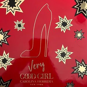 Very good girl Carolina Herrera gift set